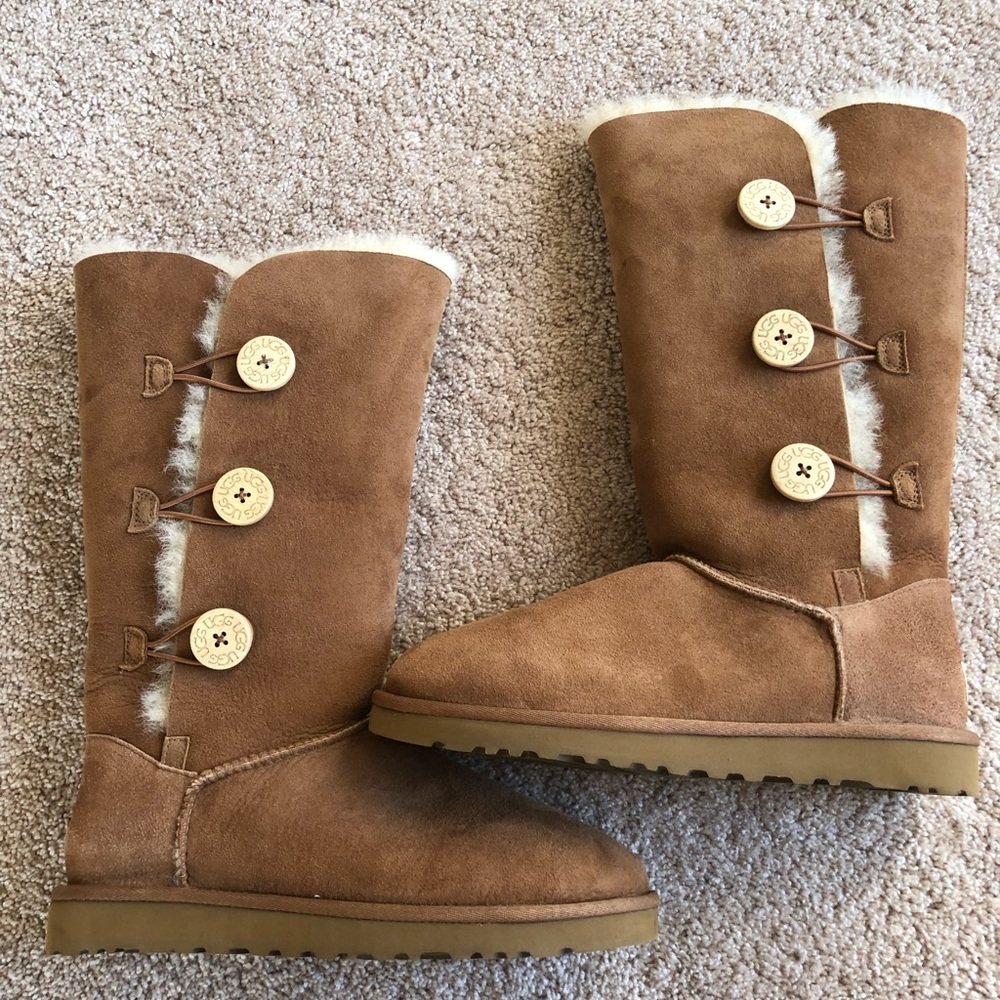 UGG Bailey Button Triplet